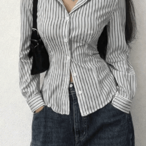 Camisa social listrada femenina